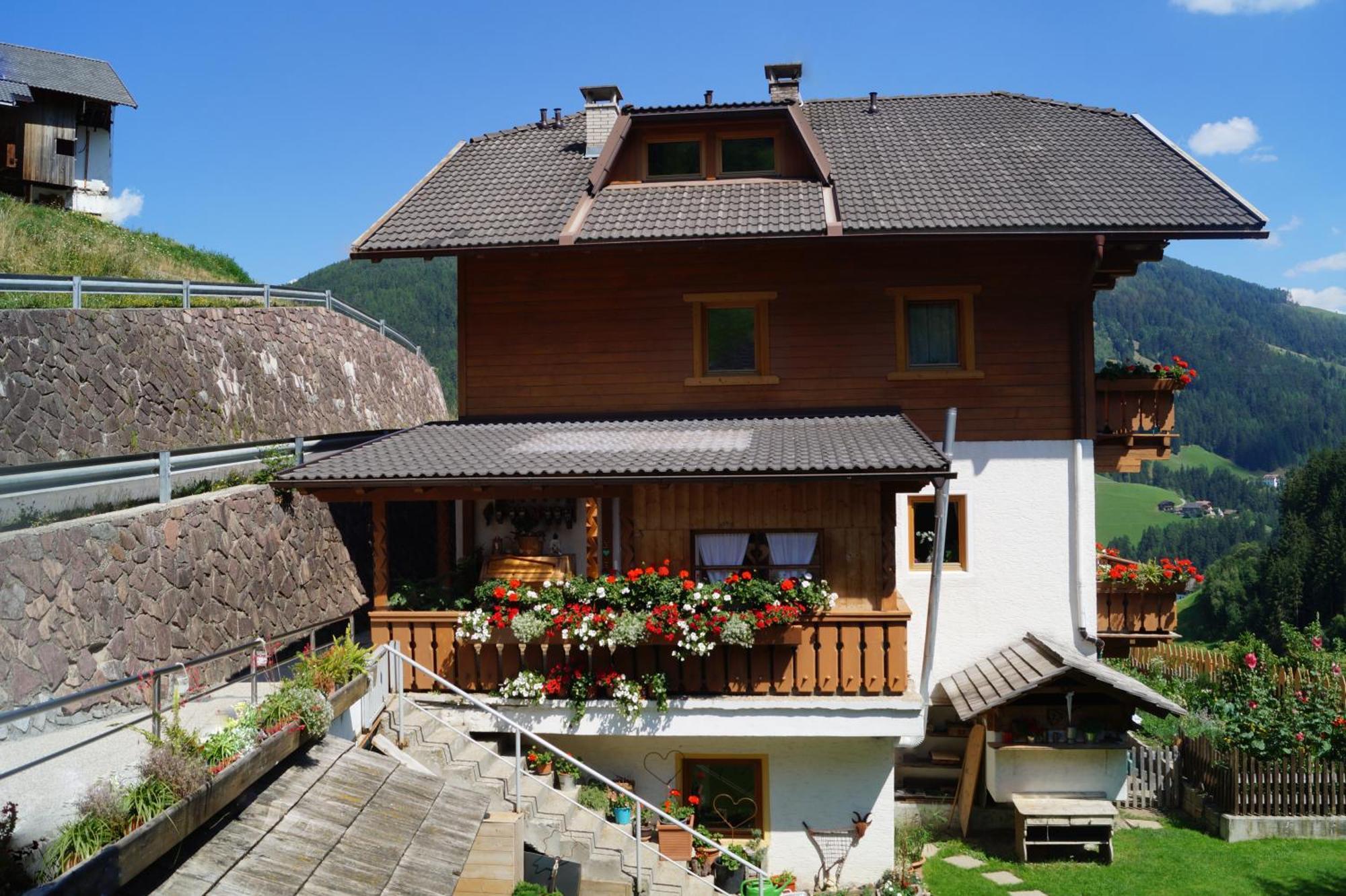 Апартаменты Thalerhof Сан-Лоренцо-ди-Себато Экстерьер фото